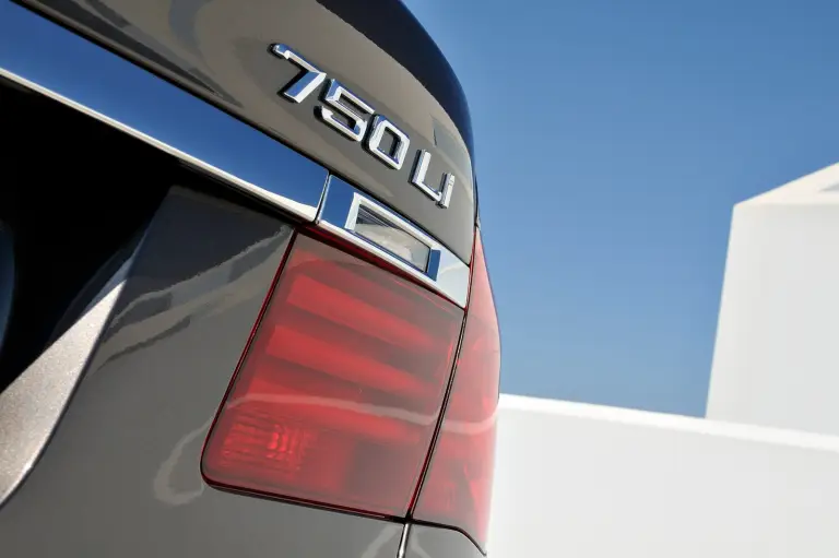 BMW Serie 7 restyling 2012 - 28