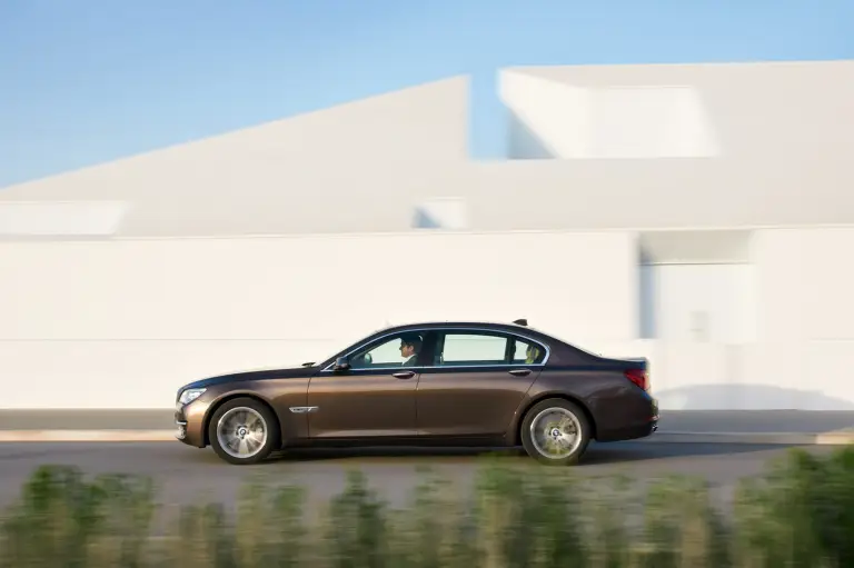BMW Serie 7 restyling 2012 - 32