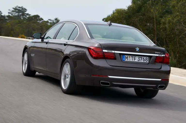 BMW Serie 7 restyling 2012 - 40