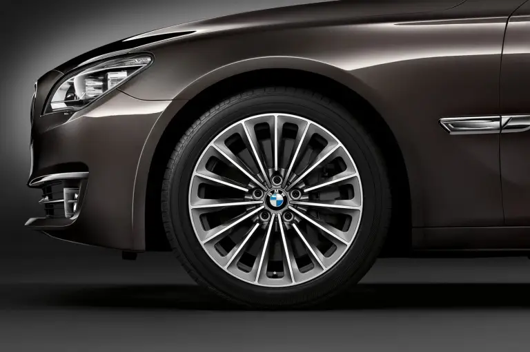 BMW Serie 7 restyling 2012 - 52