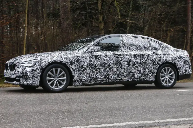 BMW Serie 7 Spy Shot - 5