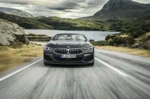 BMW Serie 8 Cabrio - Foto ufficiali - 10