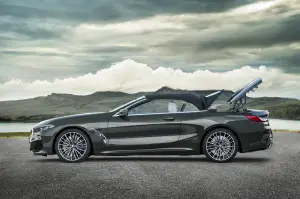 BMW Serie 8 Cabrio - Foto ufficiali - 26