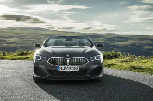 BMW Serie 8 Cabrio - Foto ufficiali - 35