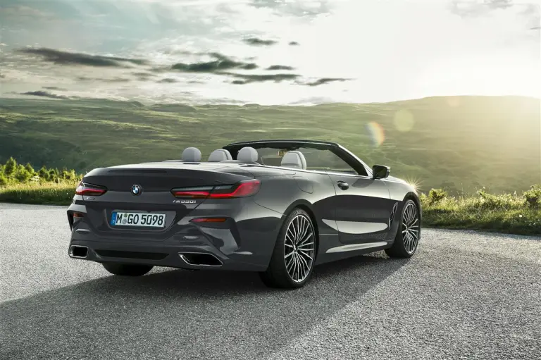 BMW Serie 8 Cabrio - Foto ufficiali - 38