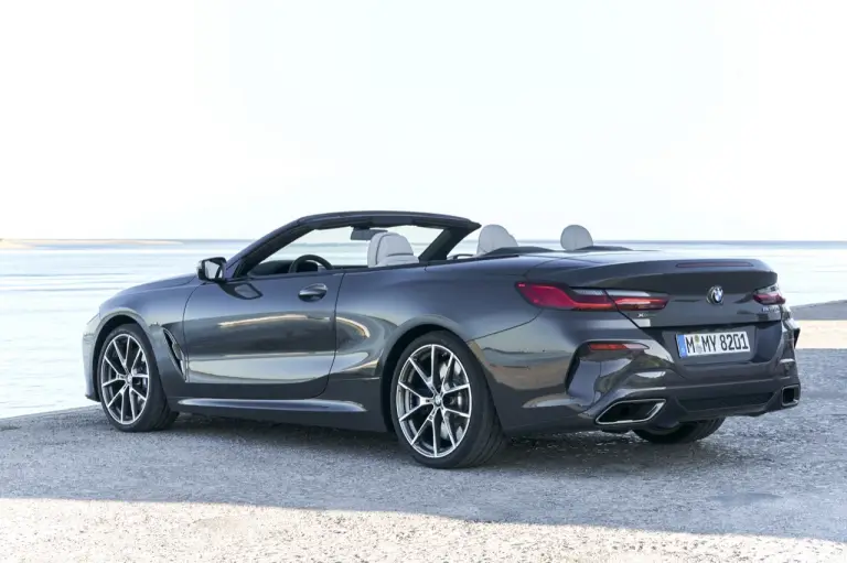 BMW Serie 8 Cabrio - nuove foto - 4