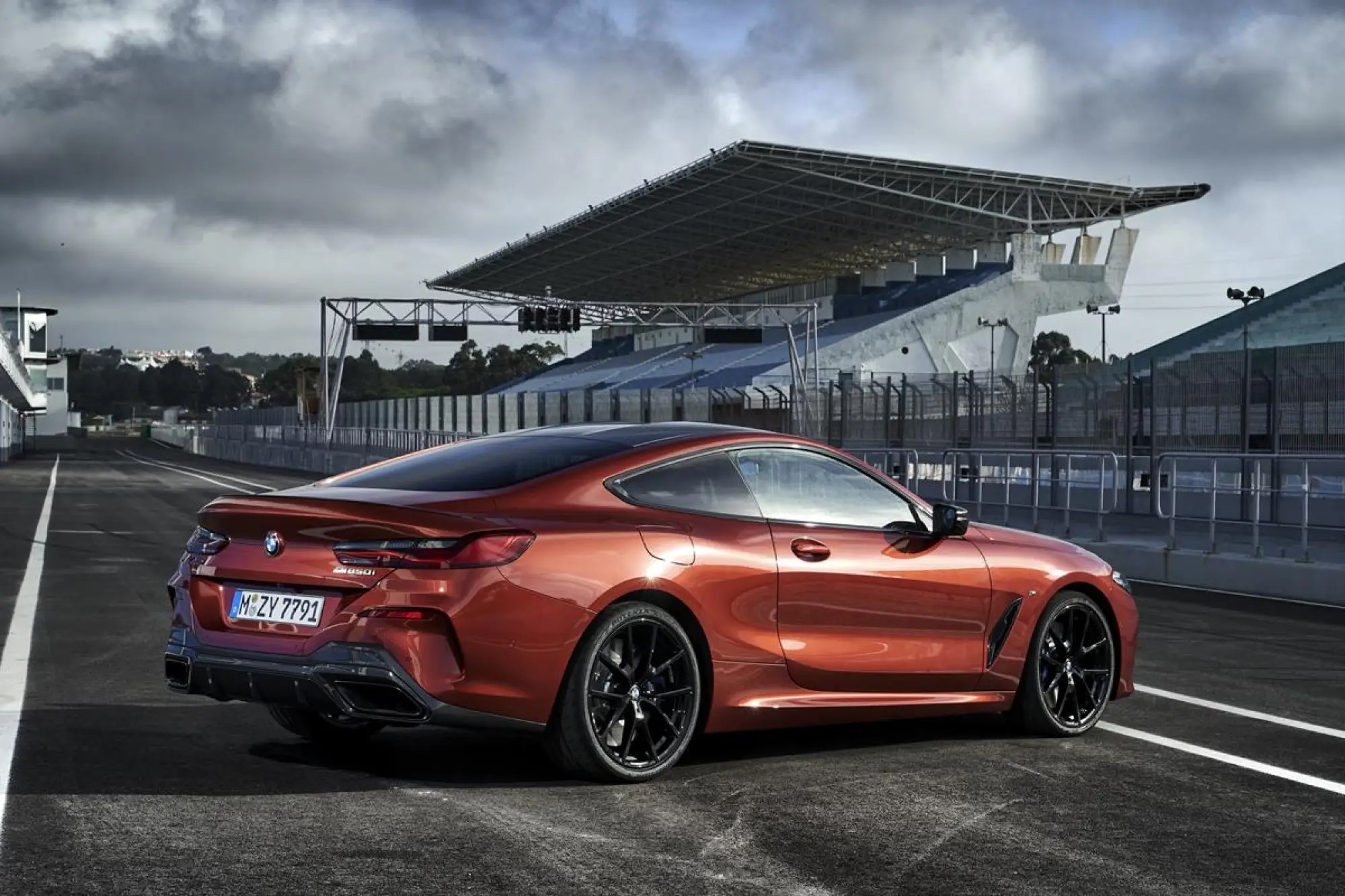 BMW Serie 8 Coupe - Foto ufficiali - 21