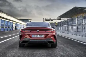 BMW Serie 8 Coupe - Foto ufficiali