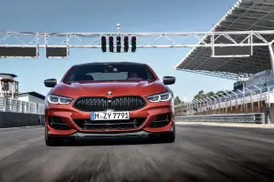 BMW Serie 8 Coupe - Foto ufficiali - 39