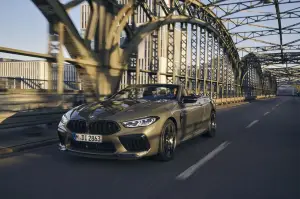 BMW Serie 8 ed M8 2023 - Foto - 40