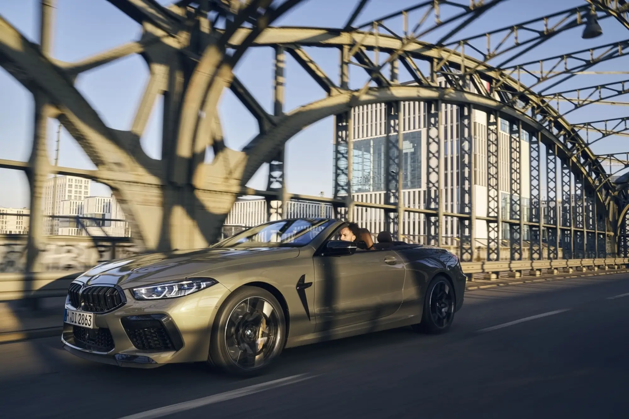 BMW Serie 8 ed M8 2023 - Foto - 70