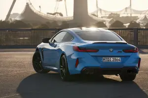 BMW Serie 8 ed M8 2023 - Foto - 71