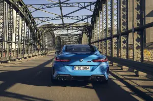 BMW Serie 8 ed M8 2023 - Foto - 56