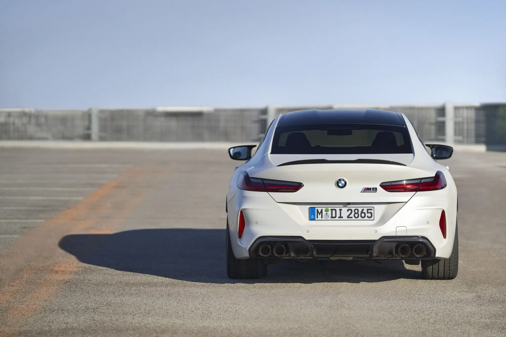 BMW Serie 8 ed M8 2023 - Foto - 19