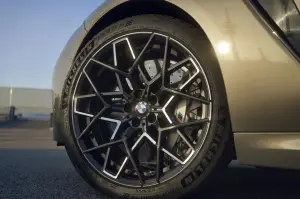 BMW Serie 8 ed M8 2023 - Foto - 15
