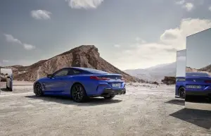 BMW Serie 8 ed M8 2023 - Foto - 49