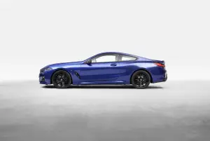 BMW Serie 8 ed M8 2023 - Foto - 25