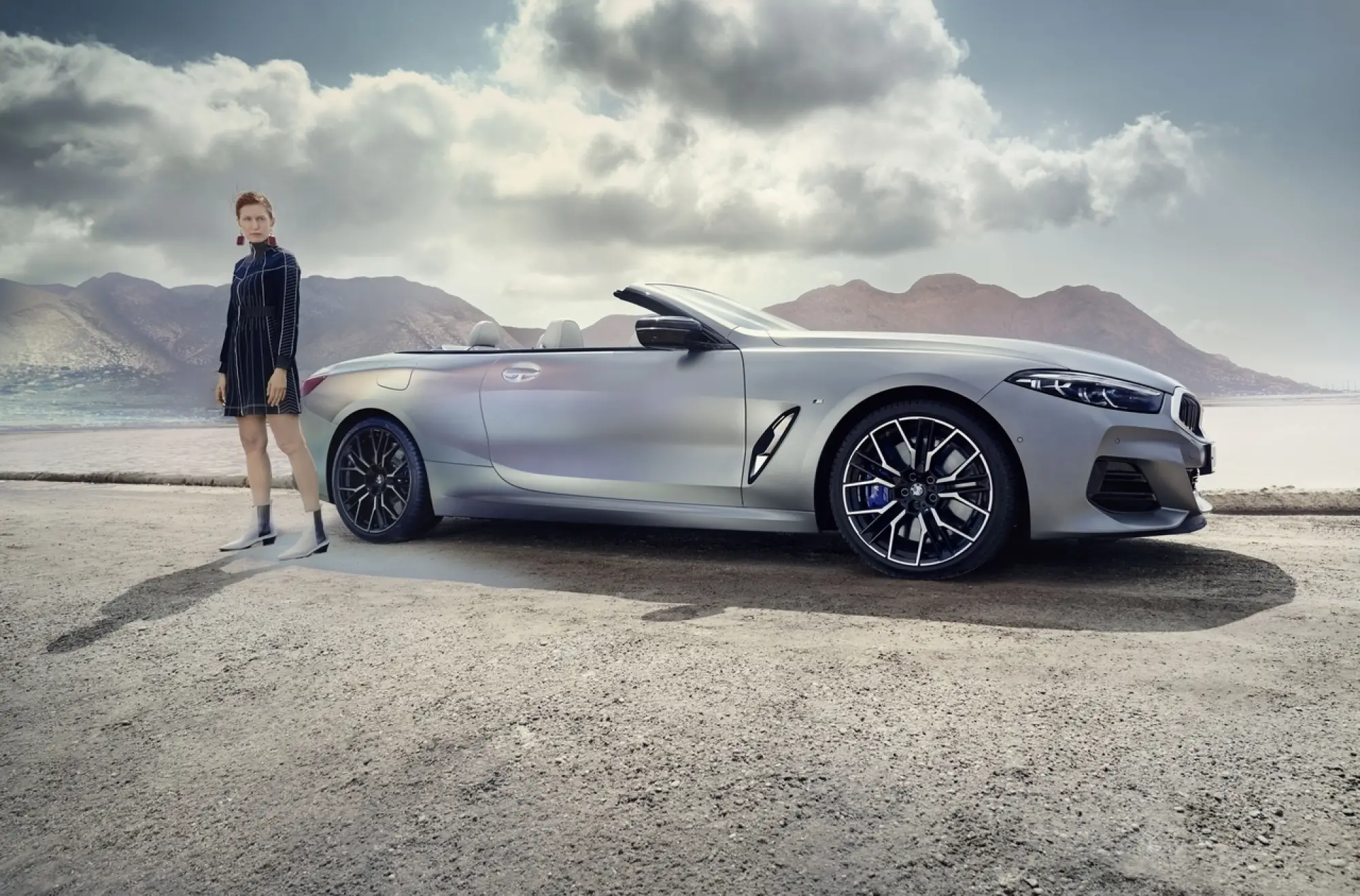 BMW Serie 8 ed M8 2023 - Foto - 32