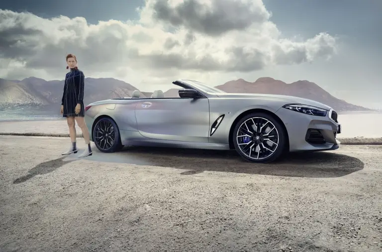 BMW Serie 8 ed M8 2023 - Foto - 32