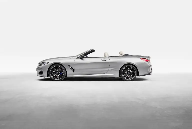 BMW Serie 8 ed M8 2023 - Foto - 73