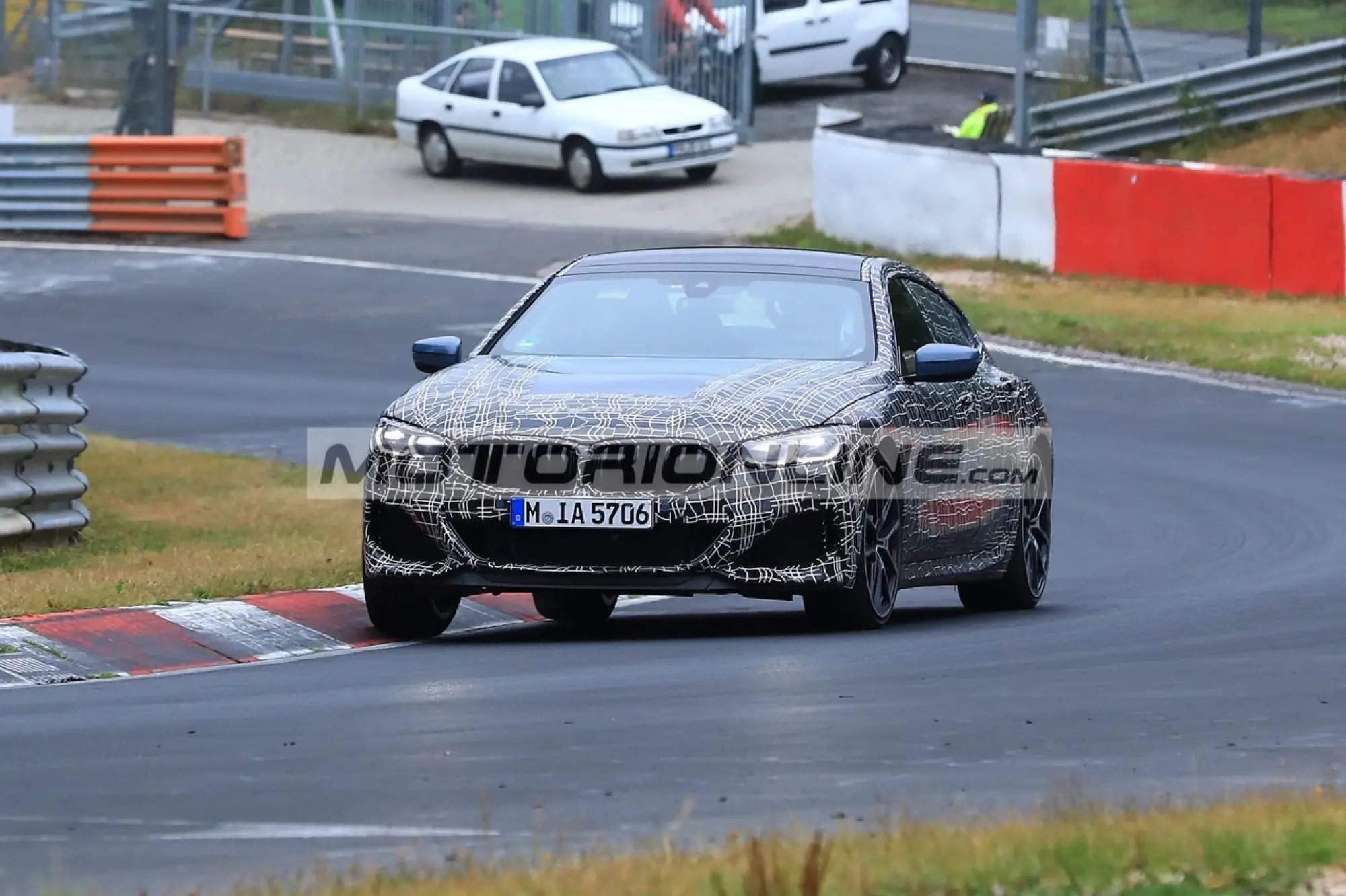 BMW Serie 8 Gran Coupe - Foto spia 14-8-2018 - 2