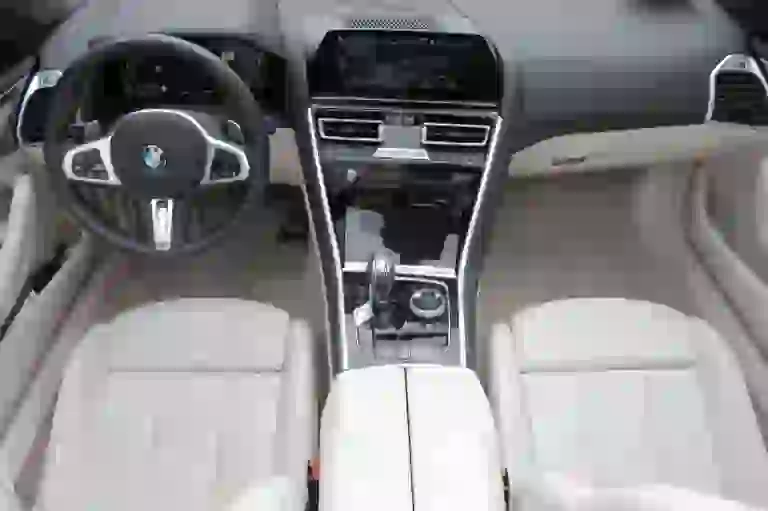BMW Serie 8 M SPORT 840d XDRIVE 2019 PROVA SU STRADA - 8