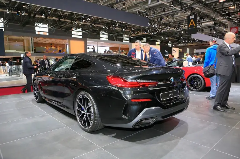 BMW Serie 8 - Salone di Parigi 2018 - 28