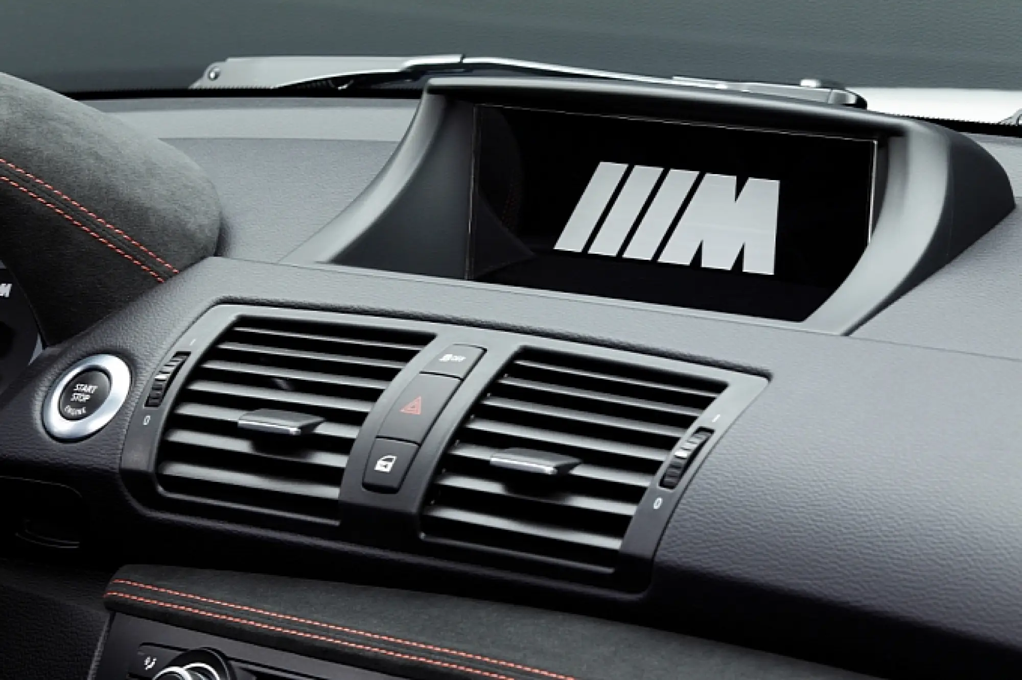 BMW Serie M Coupé Safety Car - 37