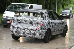 BMW trazione anteriore spy - 5