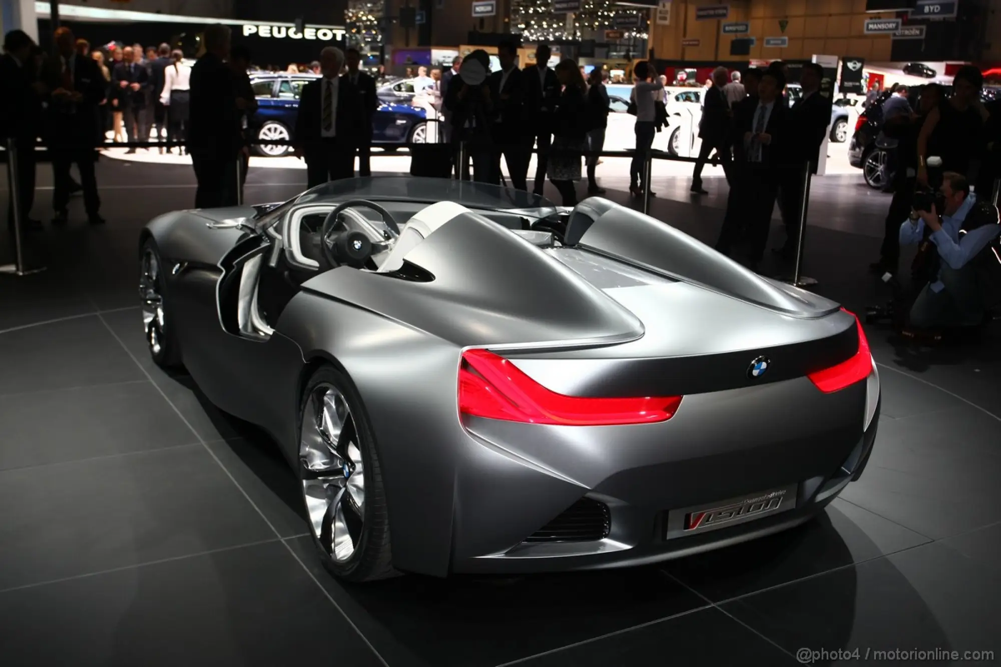 BMW Vision ConnectetDrive Ginevra 2011 - 1