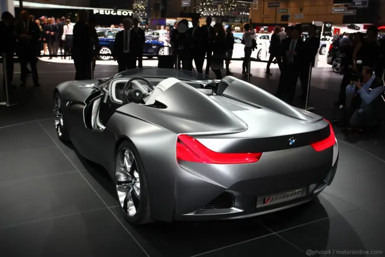 BMW Vision ConnectetDrive Ginevra 2011 - 1