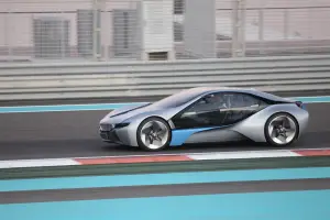 BMW Vision EfficientDynamics foto spia - 5