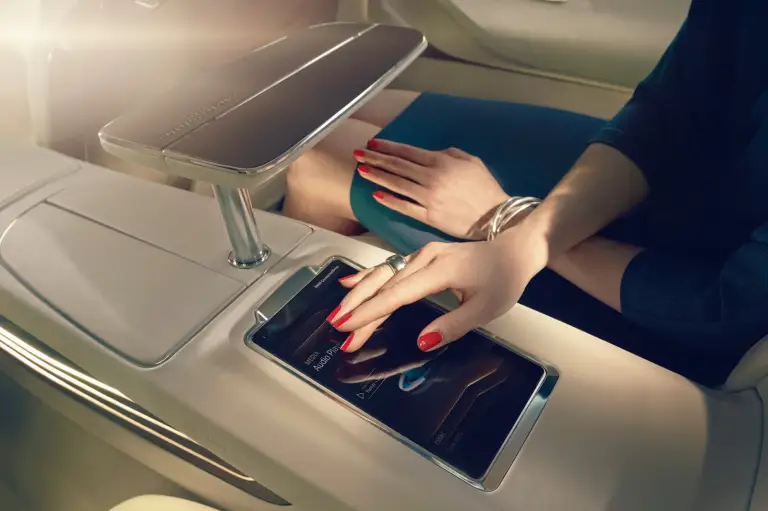 BMW Vision Future Luxury Concept - 14
