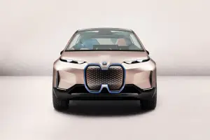 BMW Vision iNext - 4