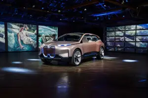 BMW Vision iNext - 19