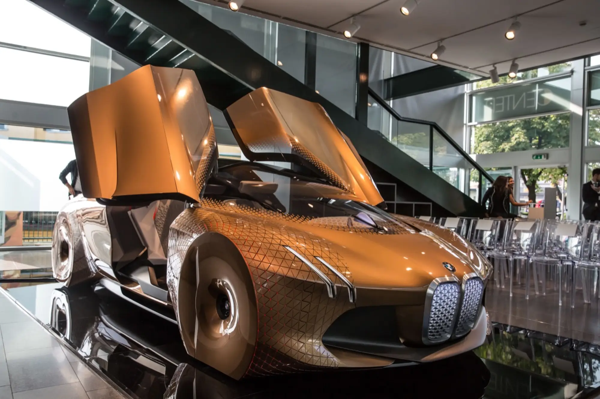 BMW Vision Next 100 a BergamoScienza 2017 - 17