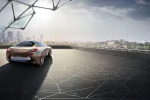 BMW Vision Next 100 Concept - 11