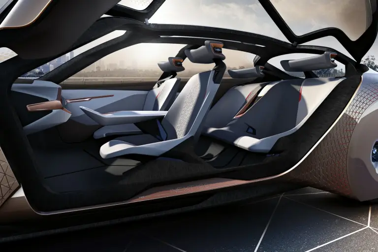 BMW Vision Next 100 Concept - 13