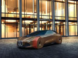 BMW Vision Next 100