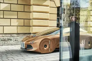 BMW Vision Next 100 - 34