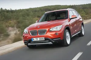 BMW X1 2012 - Foto ufficiali in movimento