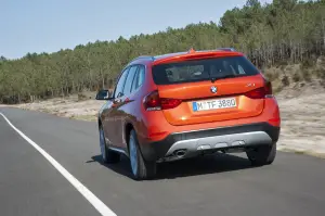 BMW X1 2012 - Foto ufficiali in movimento - 14