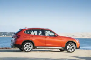 BMW X1 2012 - Foto ufficiali in movimento