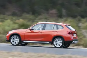 BMW X1 2012 - Foto ufficiali in movimento