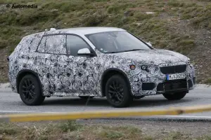 BMW X1 2015 - Foto spia 01-07-2014 - 2