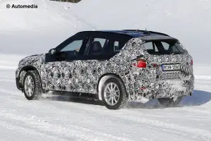 BMW X1 2015 - Foto spia 17-03-2015 - 6