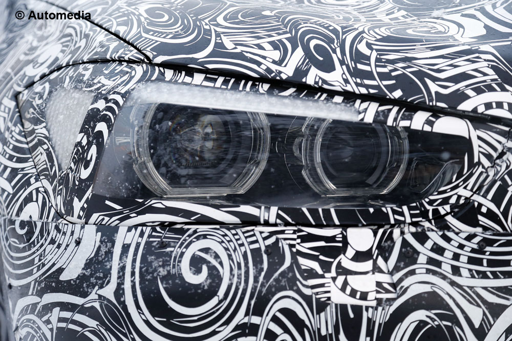 BMW X1 2015 - Foto spia 20-01-2015