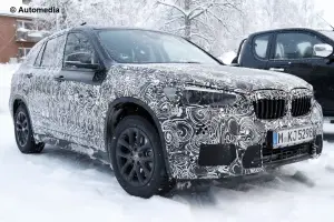 BMW X1 2015 - Foto spia 20-01-2015