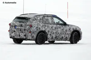 BMW X1 2015 - Foto spia 21-03-2014