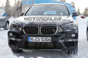 BMW X1 a passo lungo - Foto spia 22-01-2016